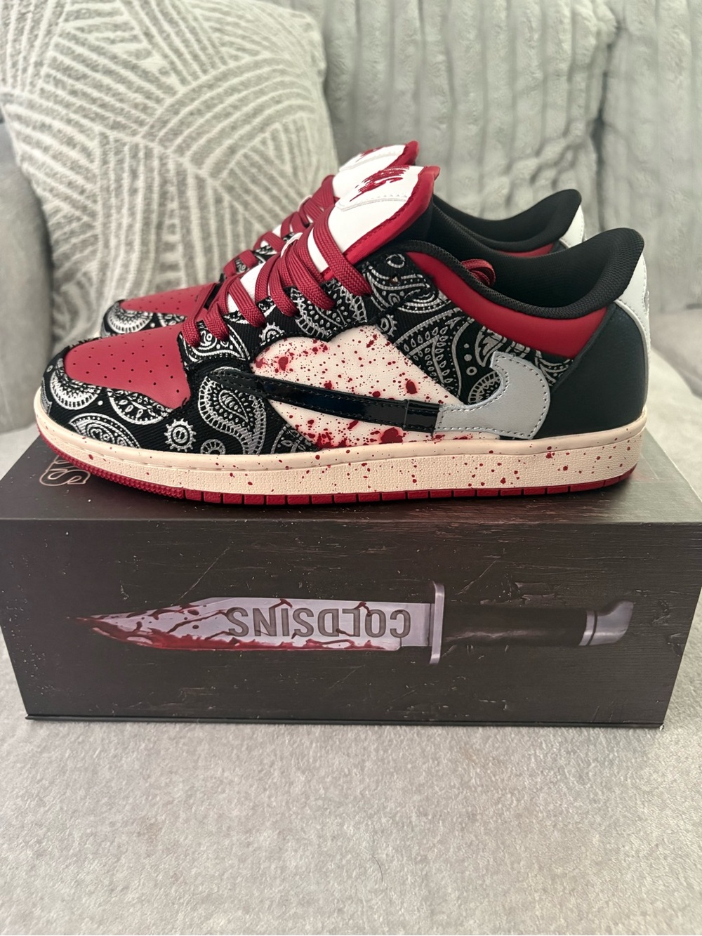 Cold Sins Ghost Face Killers - Black/Red/White Paisley Horror Size 9
